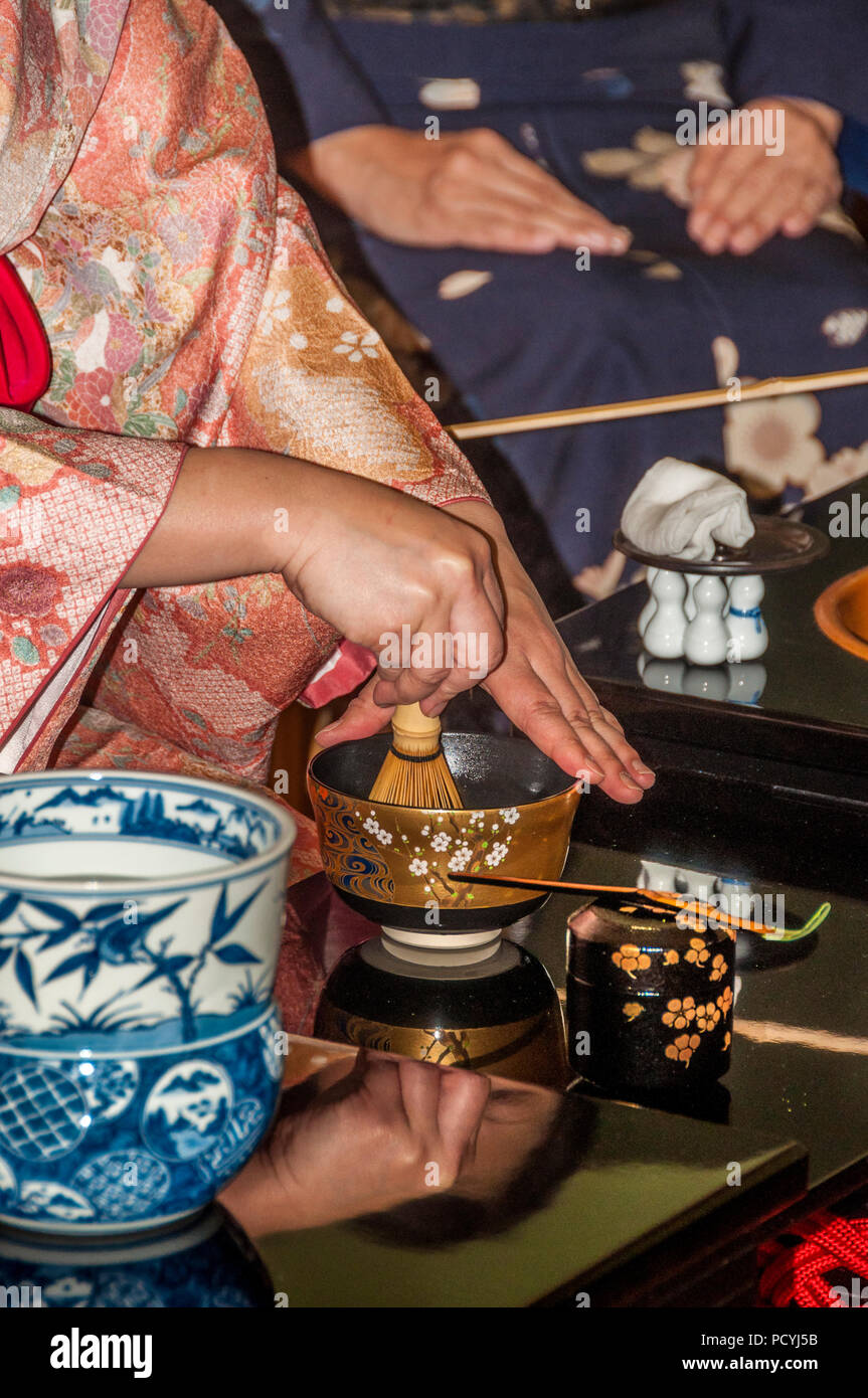 Traditional Japanese tea ceremony Stock Photo - Alamy