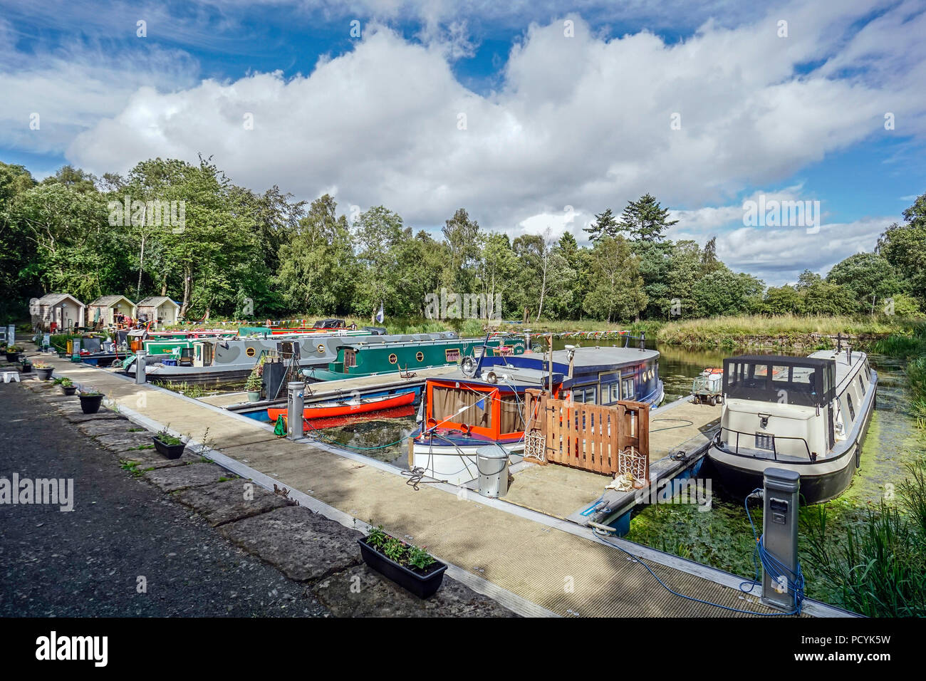 Canal Basin with canal boats west of Bridge 49 Union Canal west of Linlithgow West Lothian Scotland UK Stock Photo
