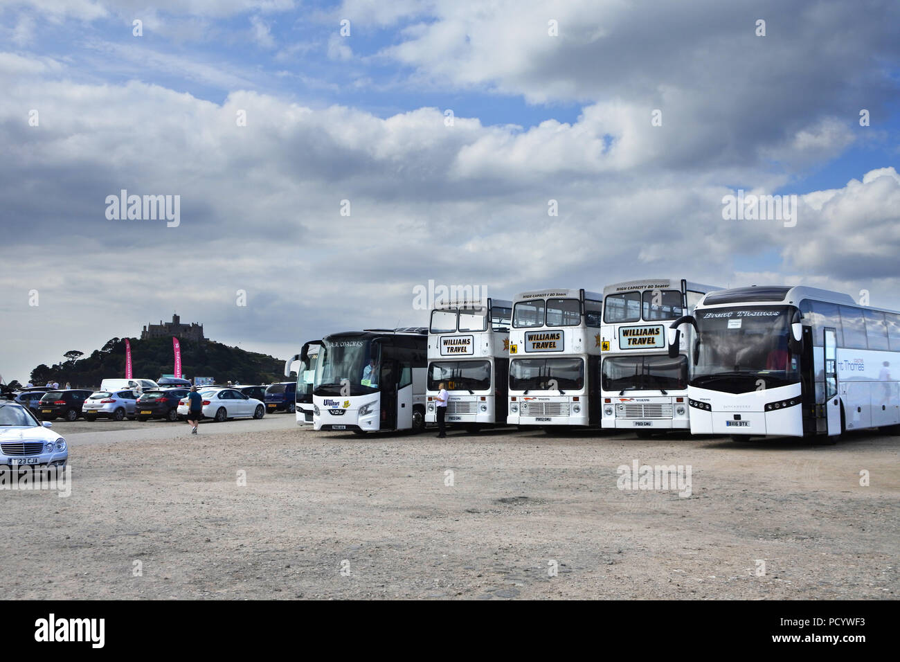 Tourist Coaches High Resolution Stock Photography and Images - Alamy