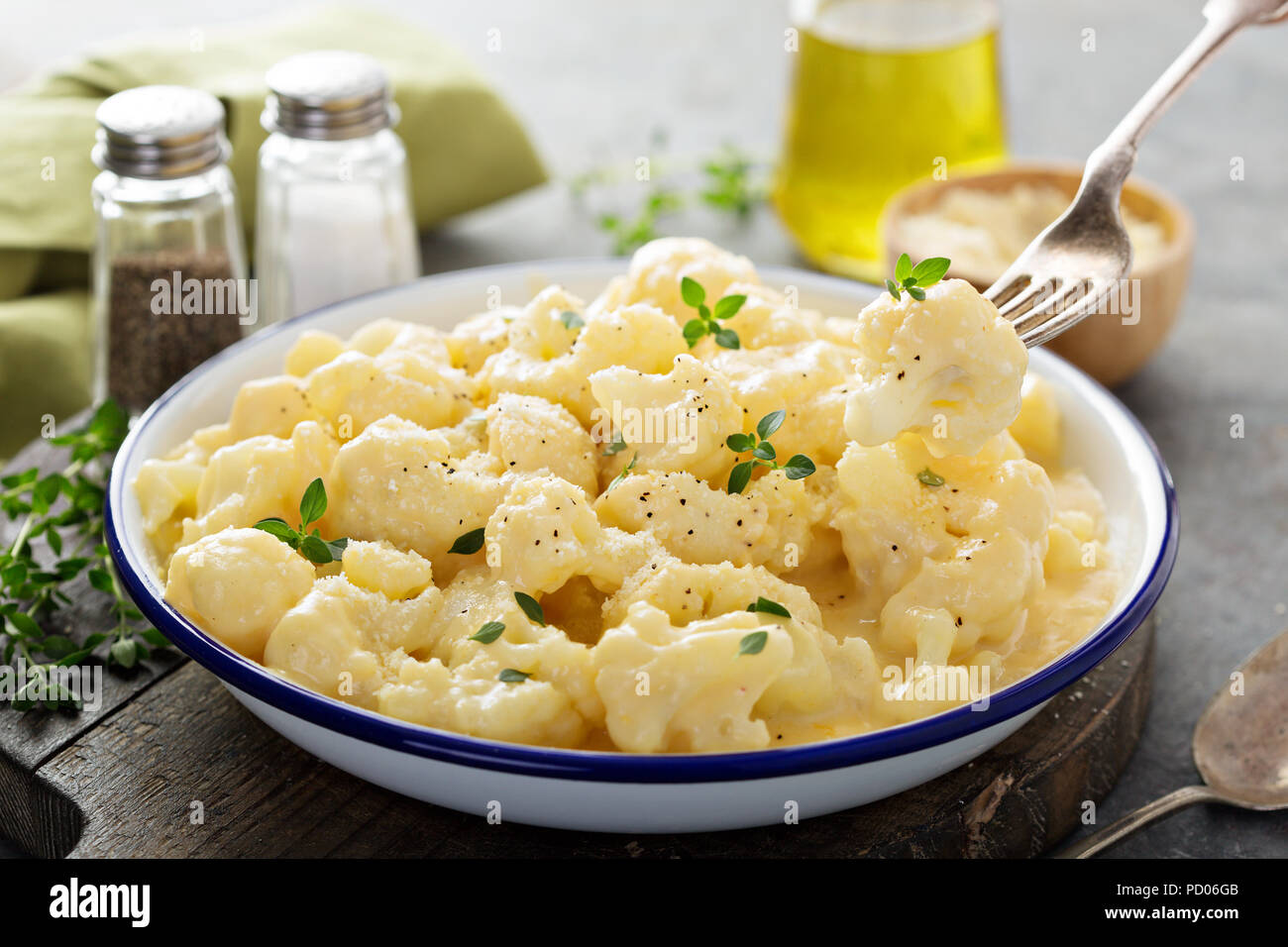 Cauliflower with cheese sauce Stock Photo Alamy