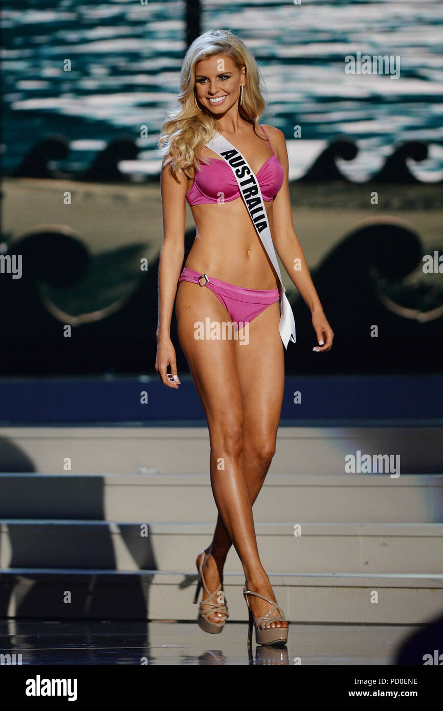 Miss usa 2014 bikini hi-res stock photography and images - Page 3 - Alamy