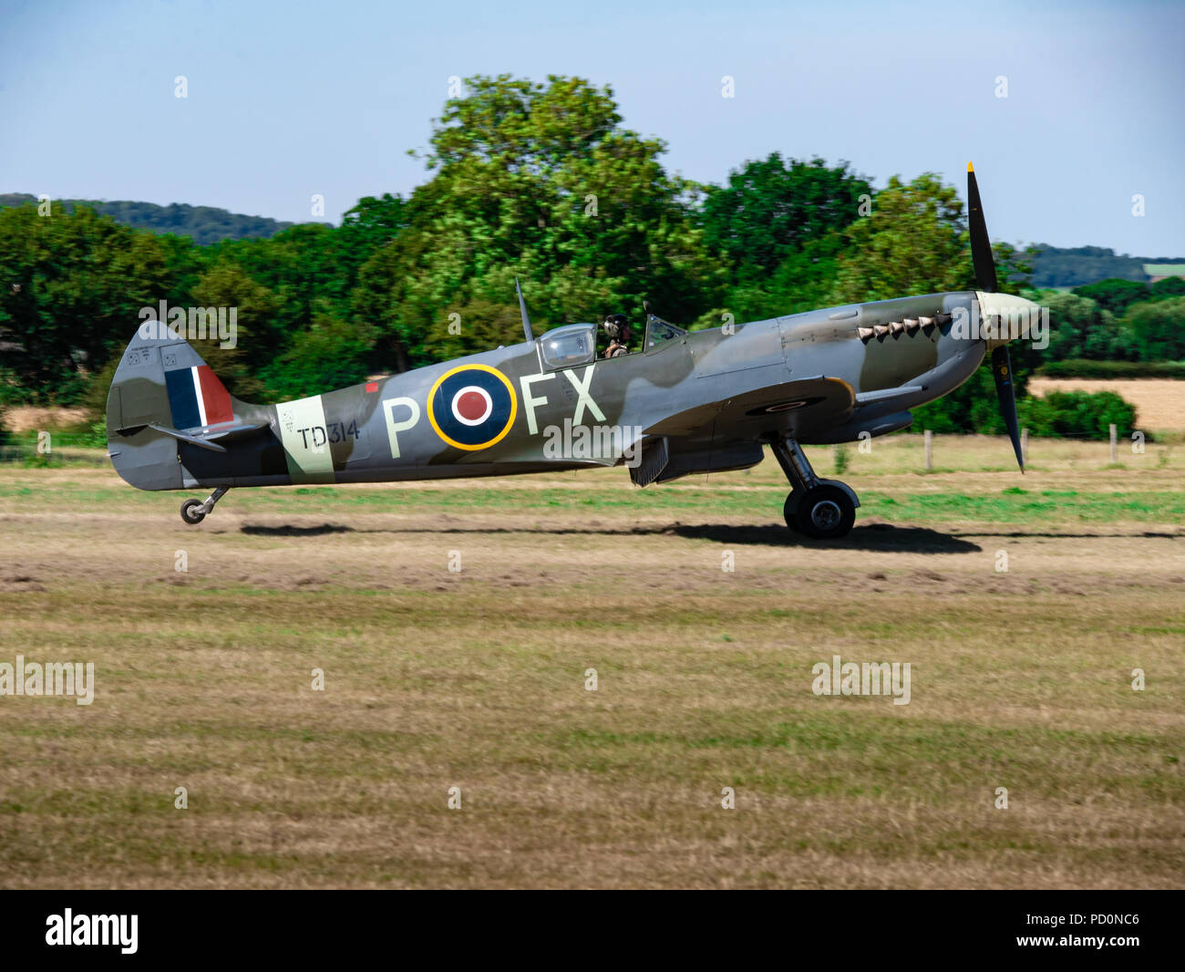 Raf spitfire plan hires stock photography and images Alamy