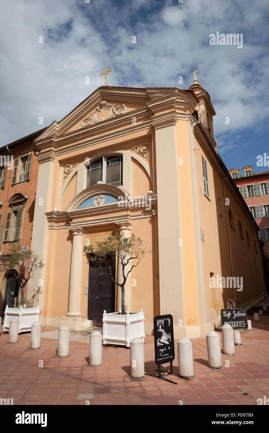 France, Nice, Chapel of the Holy Trinity and of the Holy Shroud (Chapelle de la Tres Sainte Trinite e du Saint Suaire), Neo-Classical style facade. Stock Photo