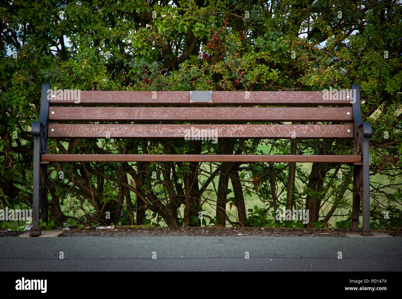 Bench bench hi-res stock photography and images - Alamy