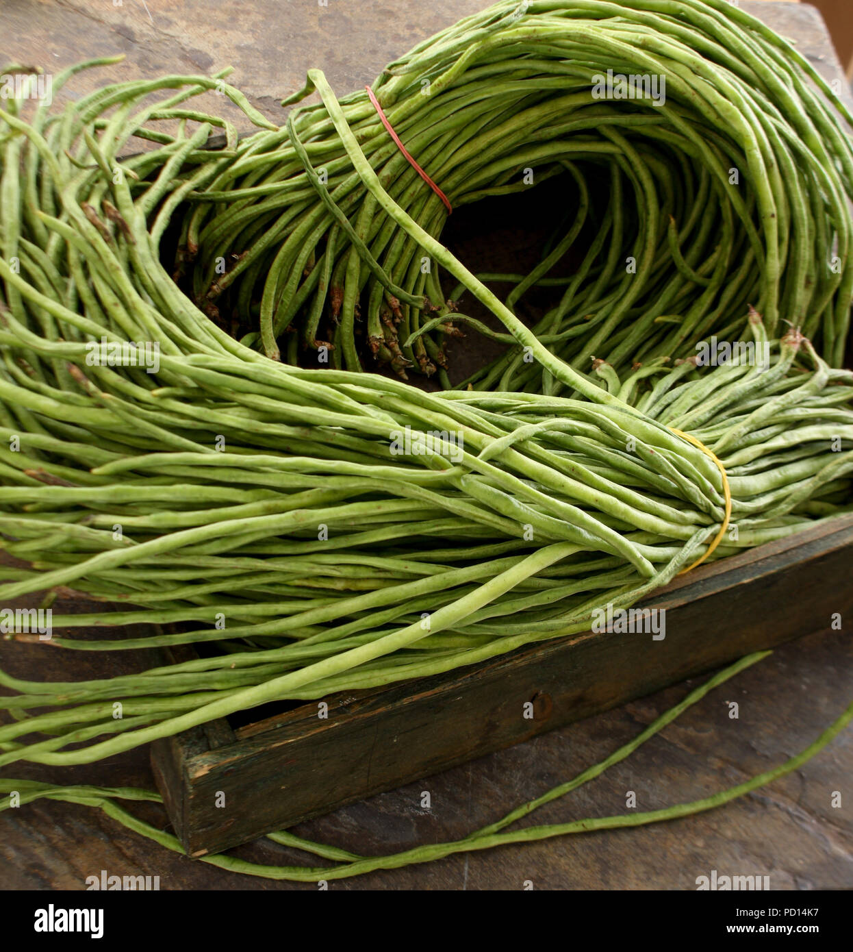 Yard long beans hi-res stock photography and images - Alamy