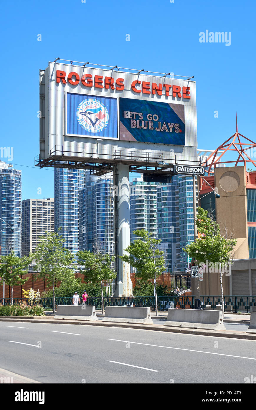 Blue jays fans hi-res stock photography and images - Alamy