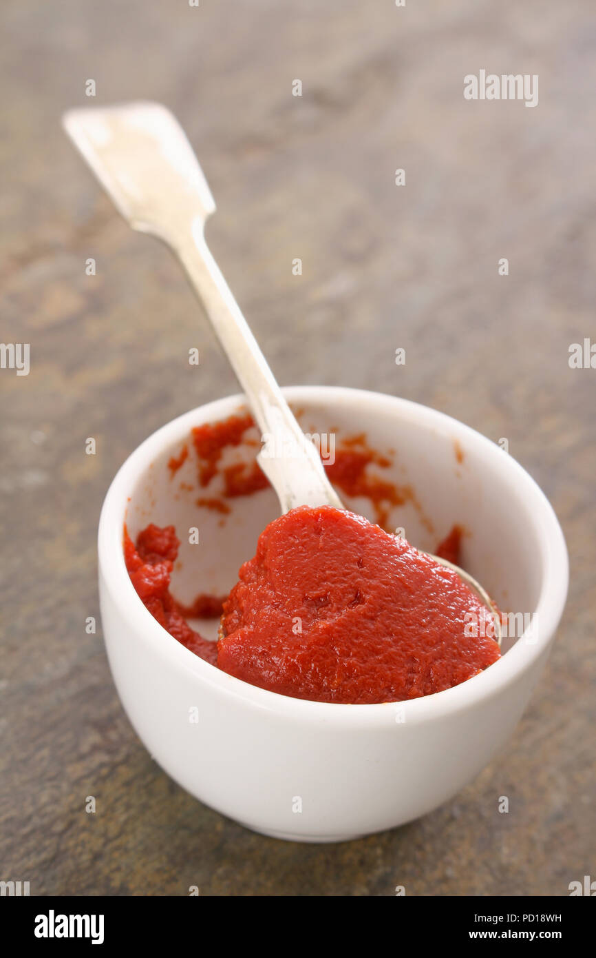 tomato puree paste Stock Photo Alamy