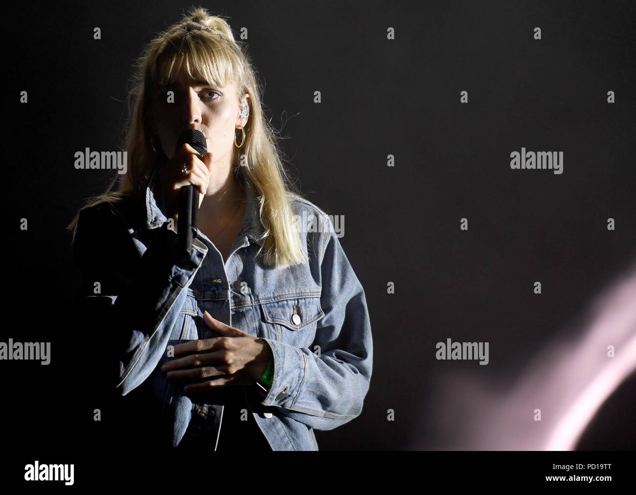 London Grammar, Hannah Reid performs on stage at Bestival, Dorset, UK Credit: Finnbarr Webster/Alamy Live News Stock Photo