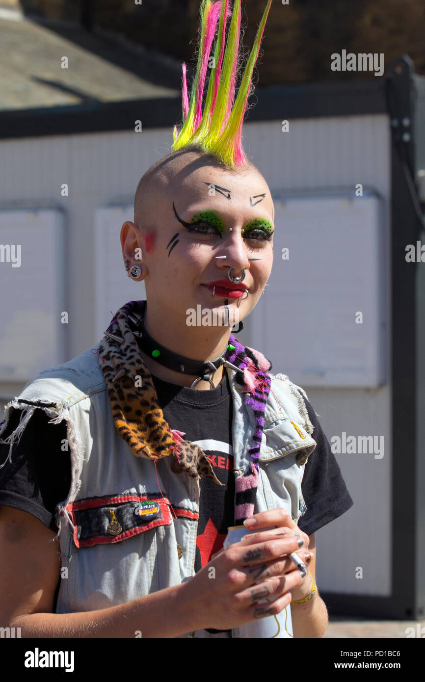 Female top punk clothing