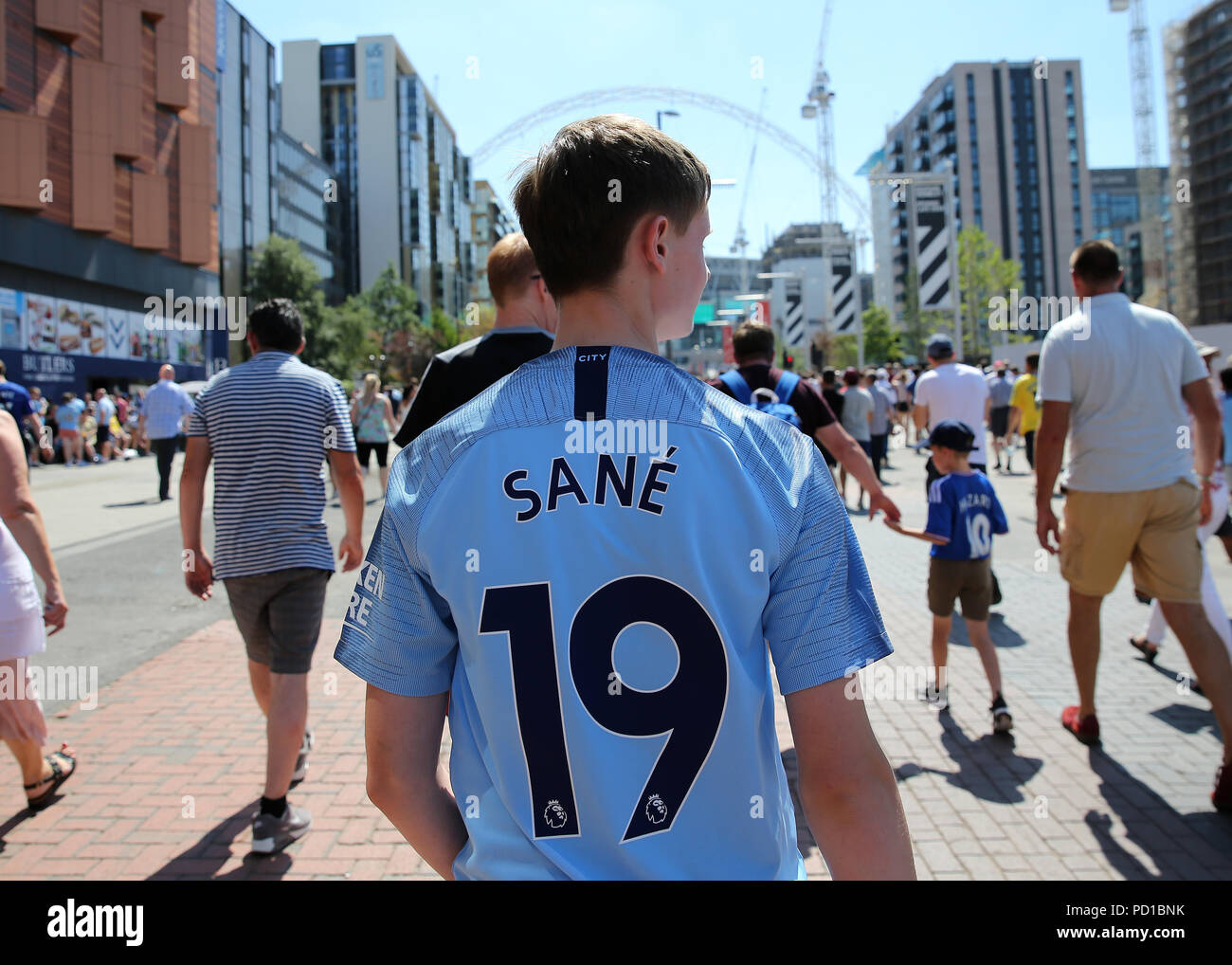man city community shield shirt