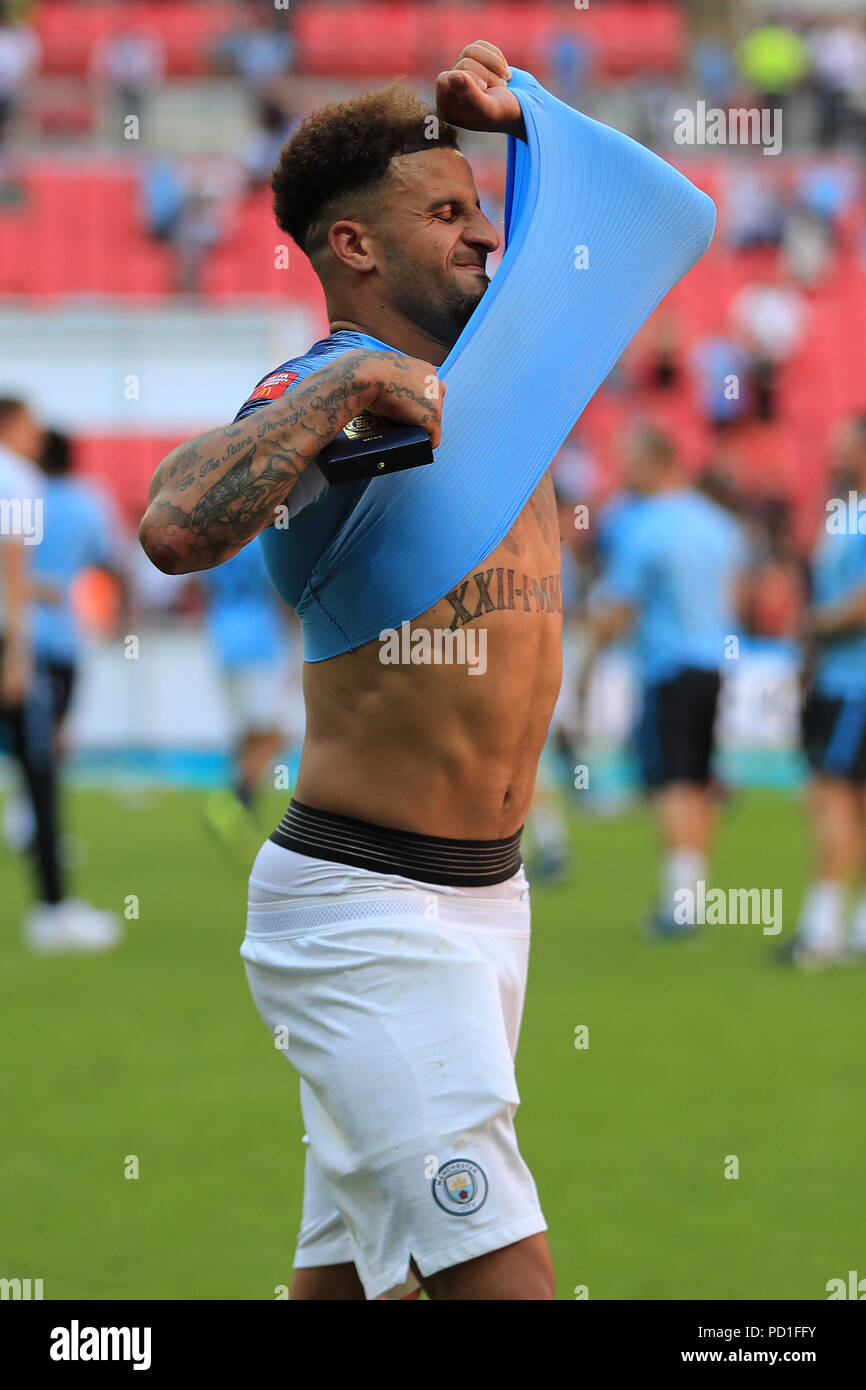 man city community shield shirt