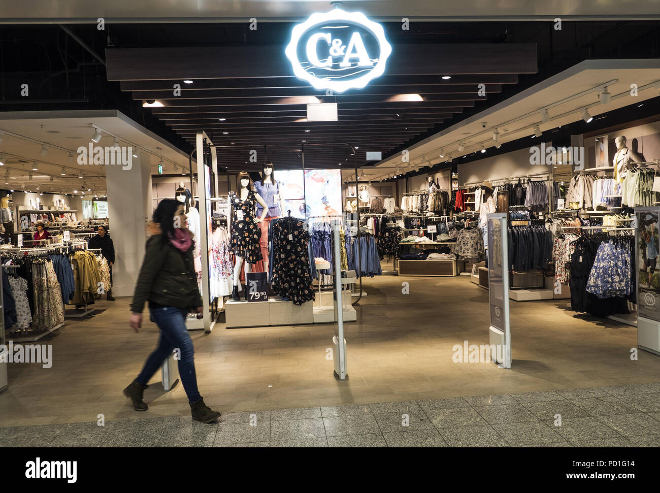 C&a store hi-res stock photography and images - Alamy