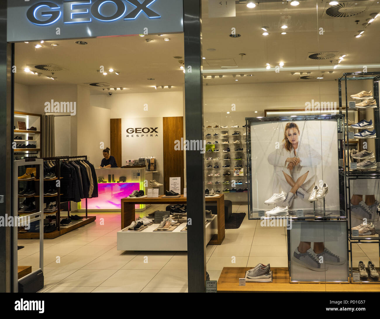 Geox store hi-res photography and images Alamy
