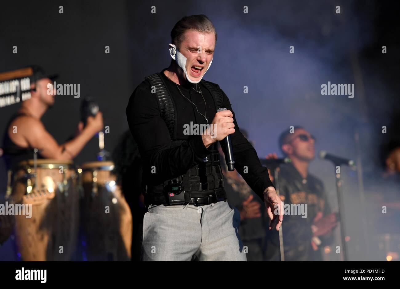 Plan B, Ben Drew on stage at Bestival, Dorset, UK Credit: Finnbarr Webster/Alamy Live News Stock Photo