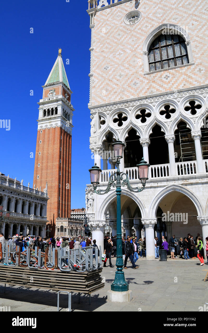 Venezia flooding High Resolution Stock Photography and Images - Alamy