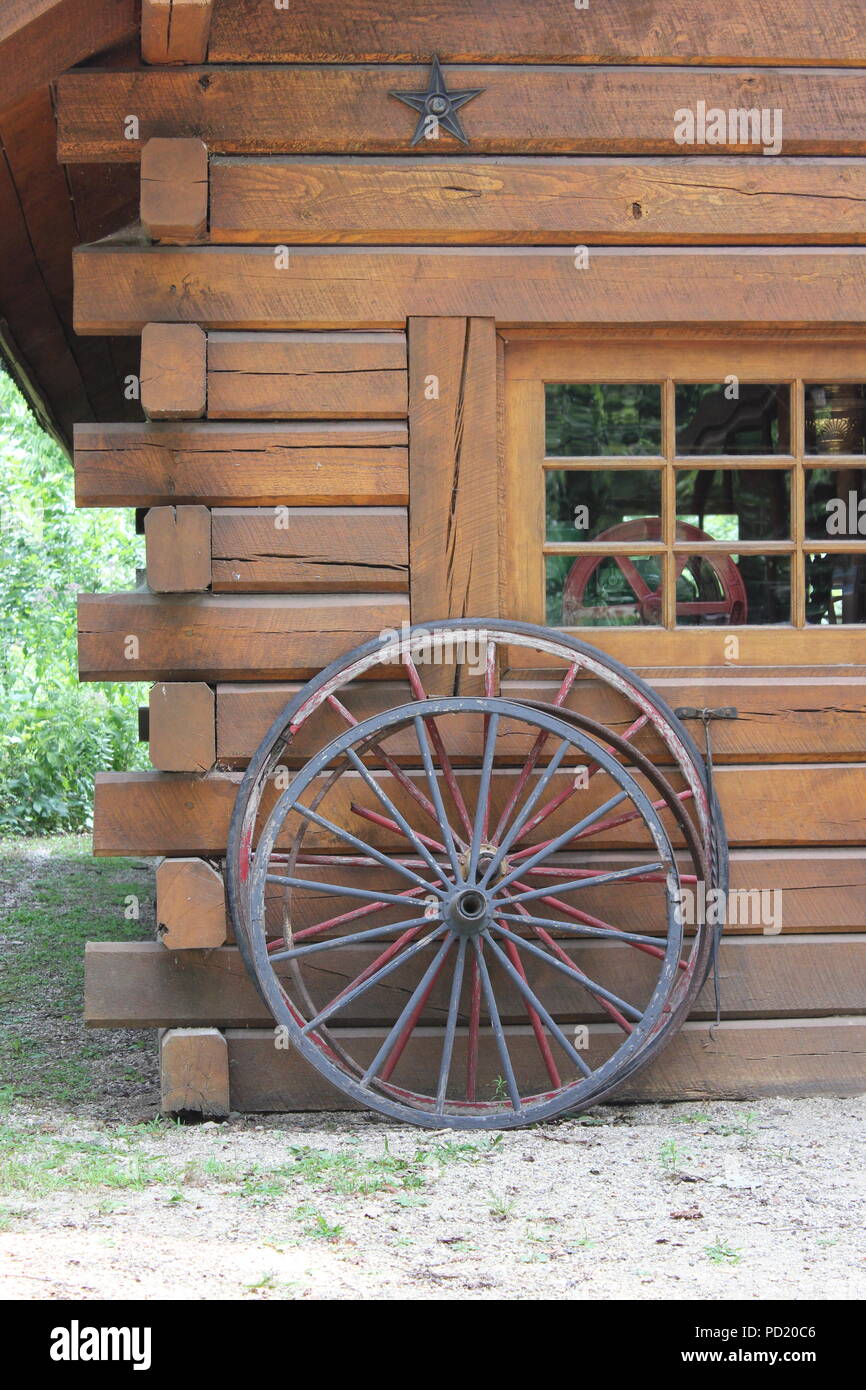 Cabin On Wheels Stock Photos Cabin On Wheels Stock Images Alamy