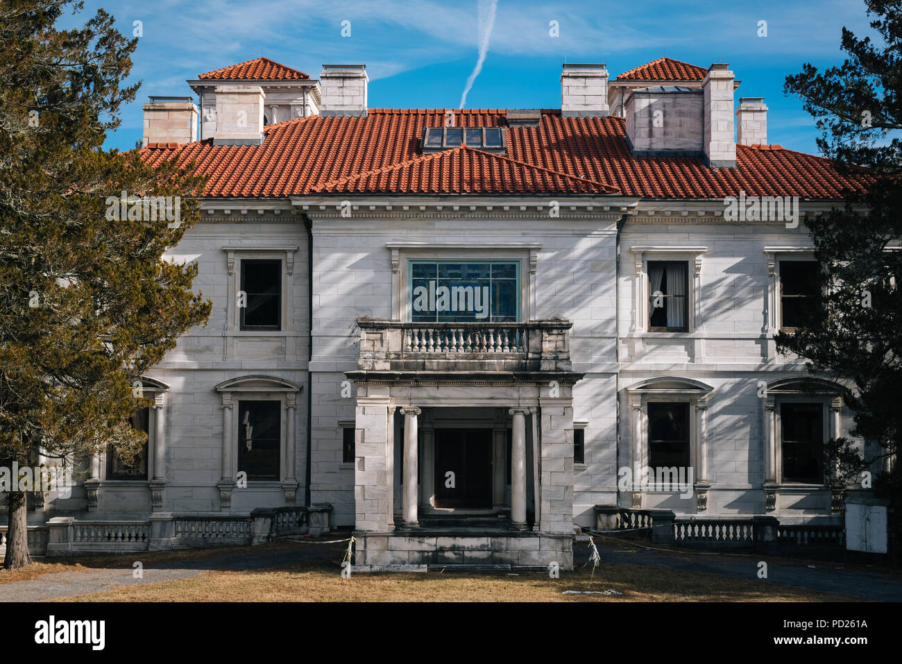 The exterior of Swannanoa Palace in Afton, Virginia Stock Photo Alamy