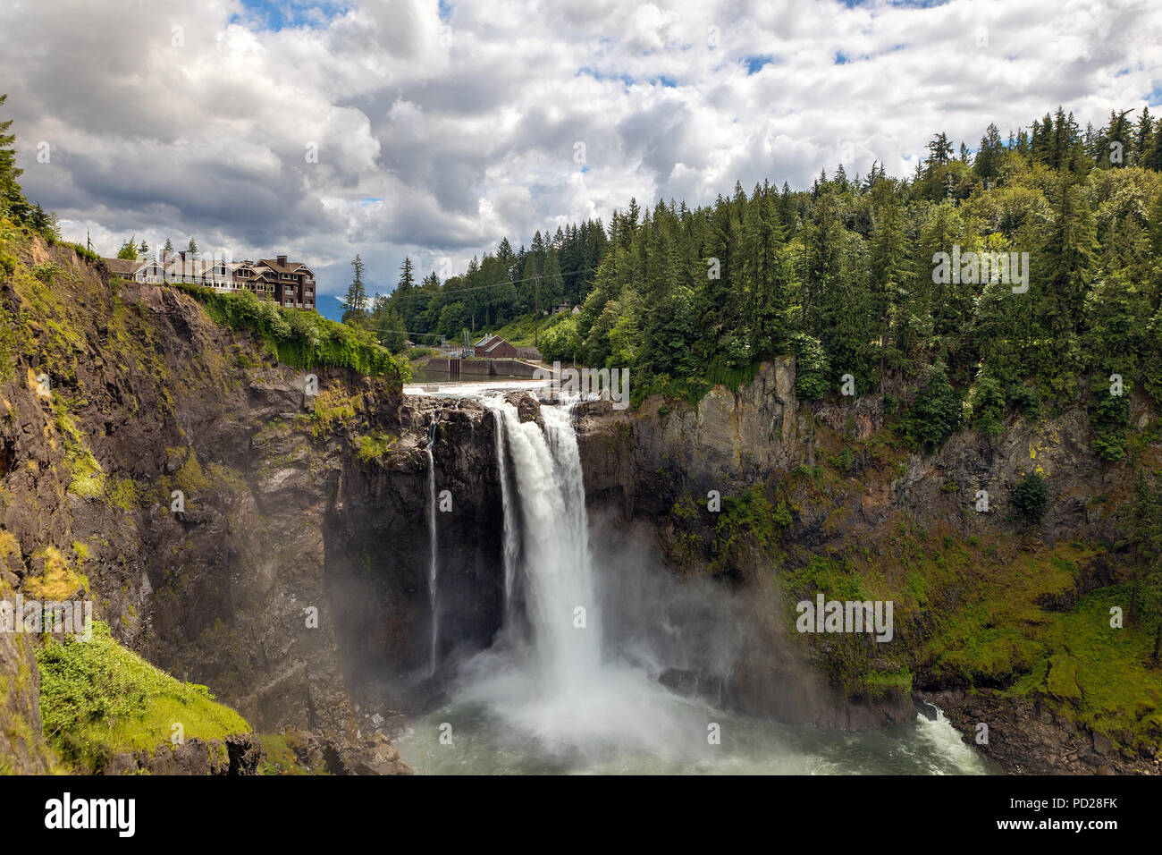 Snoqualmie Falls in Washington State on a cloudy day Stock Photo