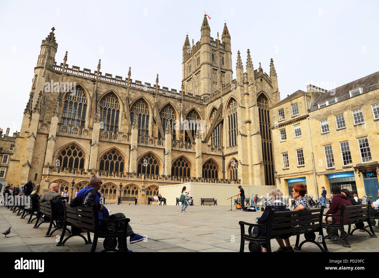 The Abbey Church of Saint Peter and Saint Paul, Bath, commonly known as Bath Abbey, is an Anglican parish church and a former Benedictine monastery lo Stock Photo