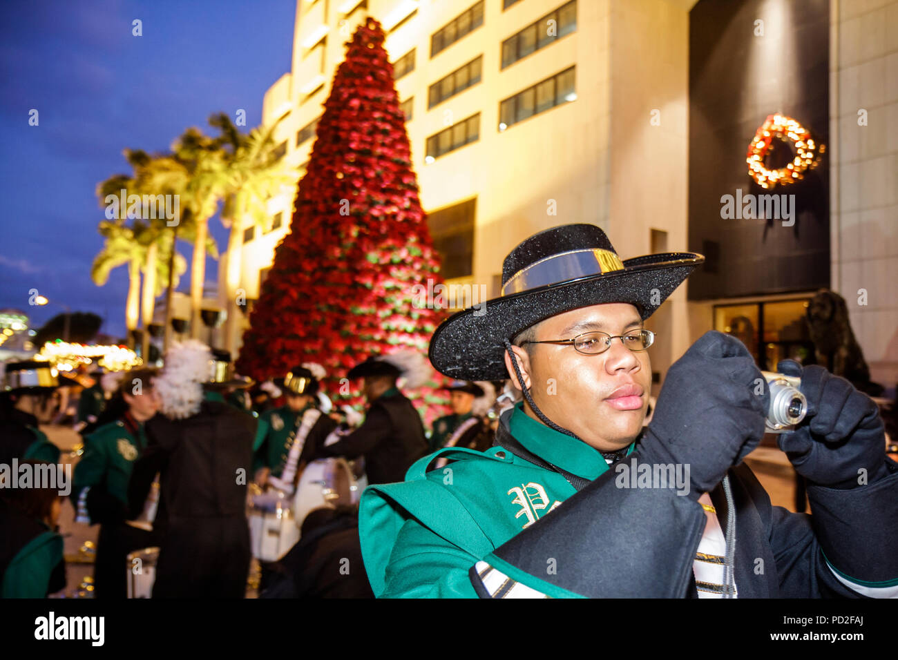 Orange bowl parade hires stock photography and images Alamy