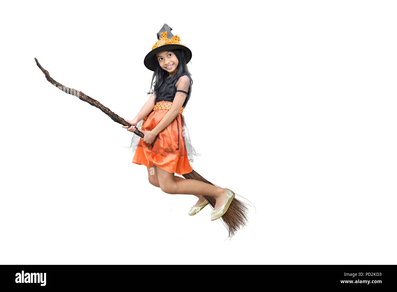scared-fish939: A magical girl using her powers while flying in the air on  a broom