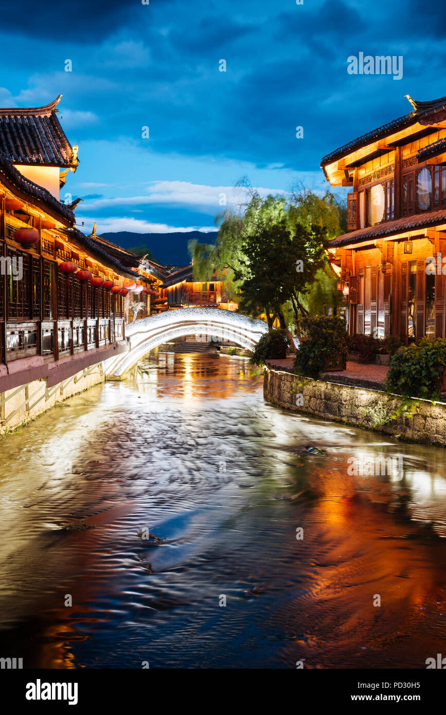 Old Town of Lijiang, Yunnan, China Stock Photo - Alamy