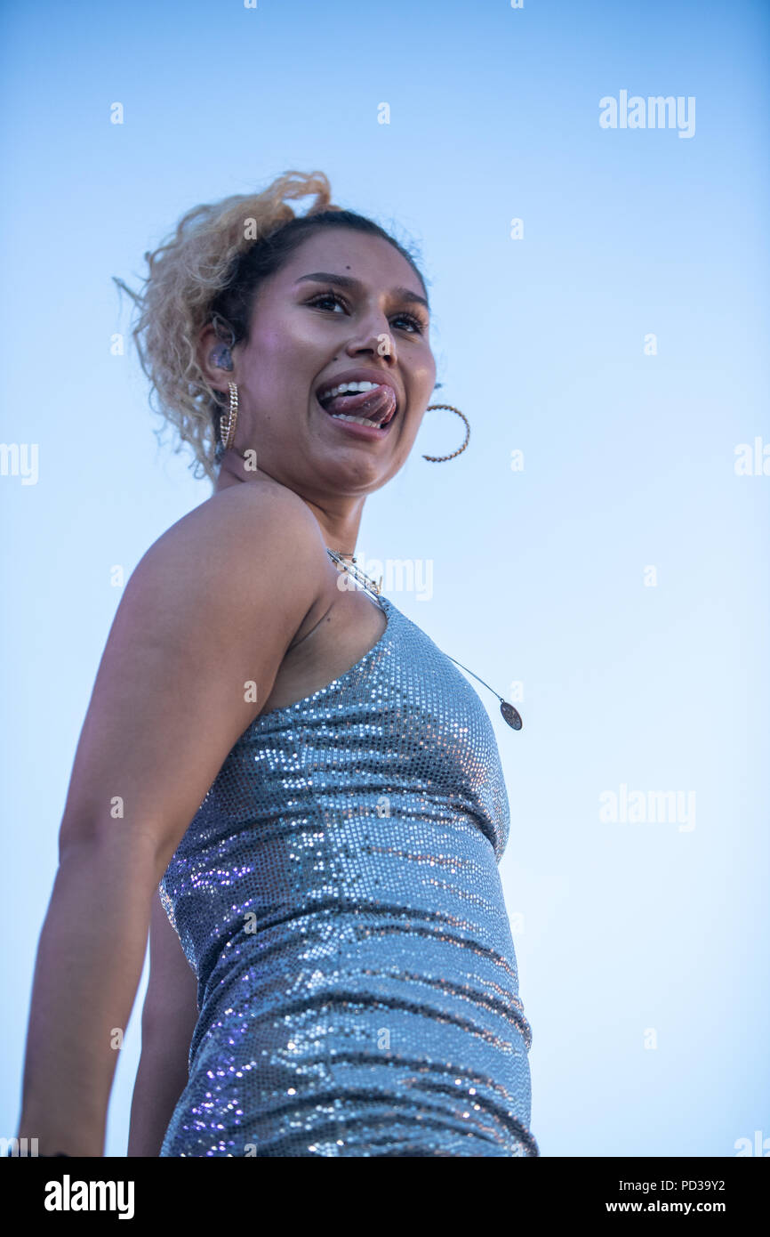 Raye 2018 Raye main stage hi-res stock photography and images - Alamy