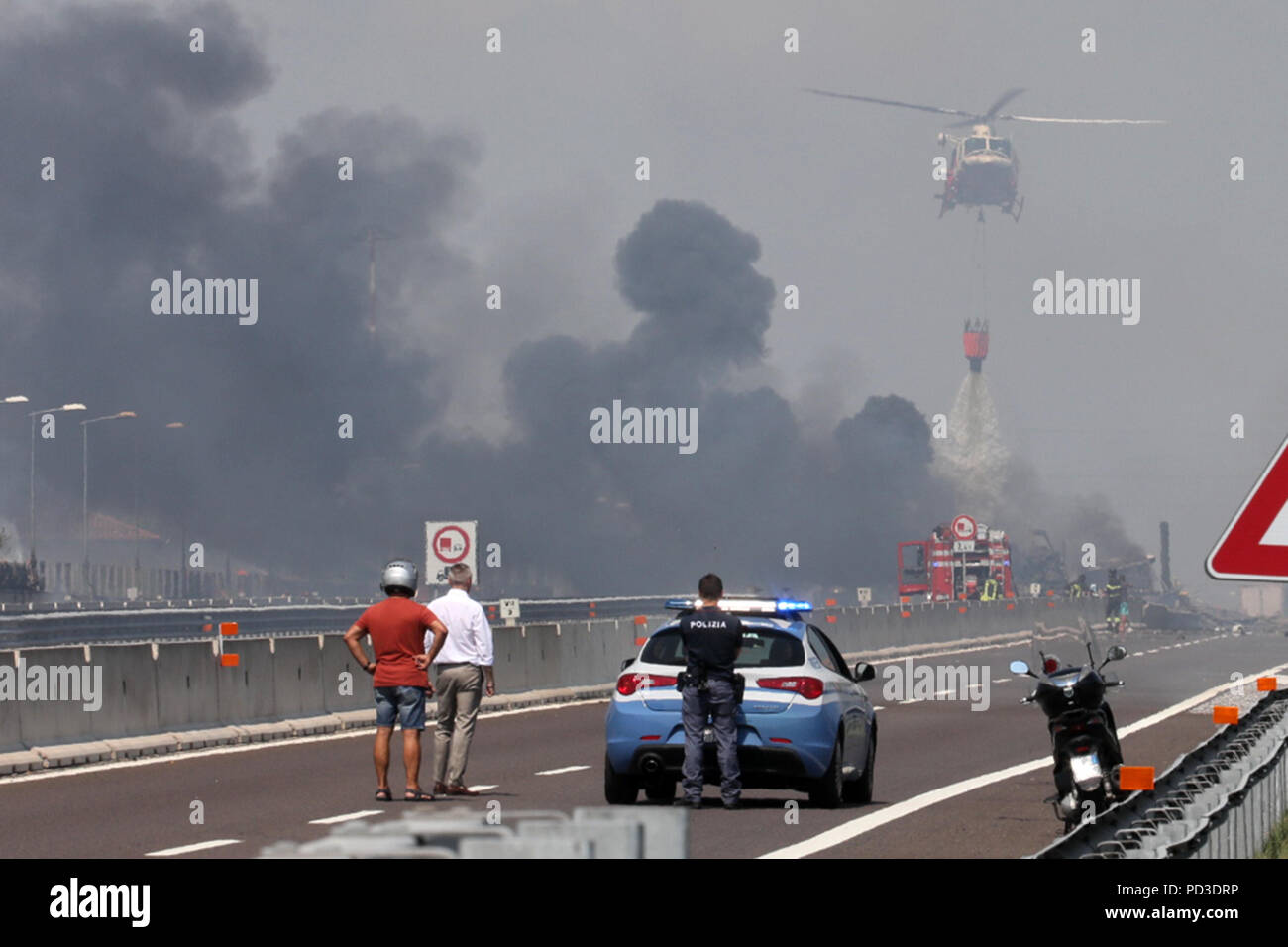 Truck explosion scene hires stock photography and images Alamy