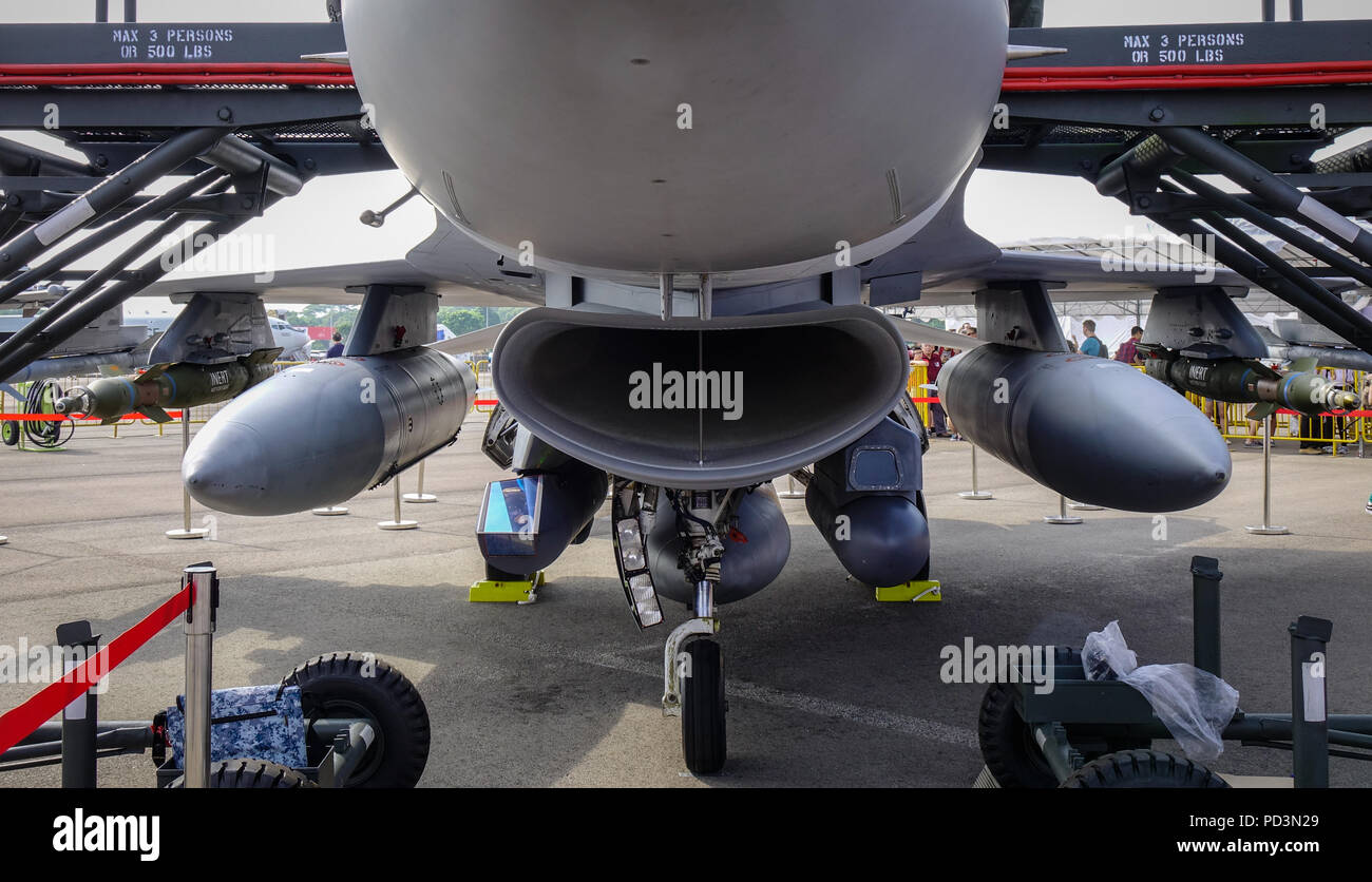 Singapore - Feb 10, 2018. A General Dynamics F-16 Fighting Falcon aircraft belong to the Singapore Air Force on display in Changi, Singapore. Stock Photo