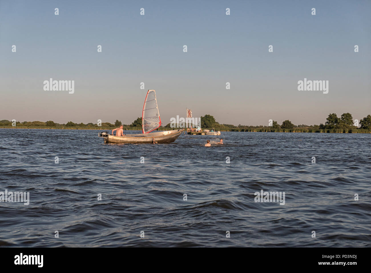 Fun in the water of the Leekstermeer in Groningen, The Netherlands during the heatwave of 2018 Stock Photo