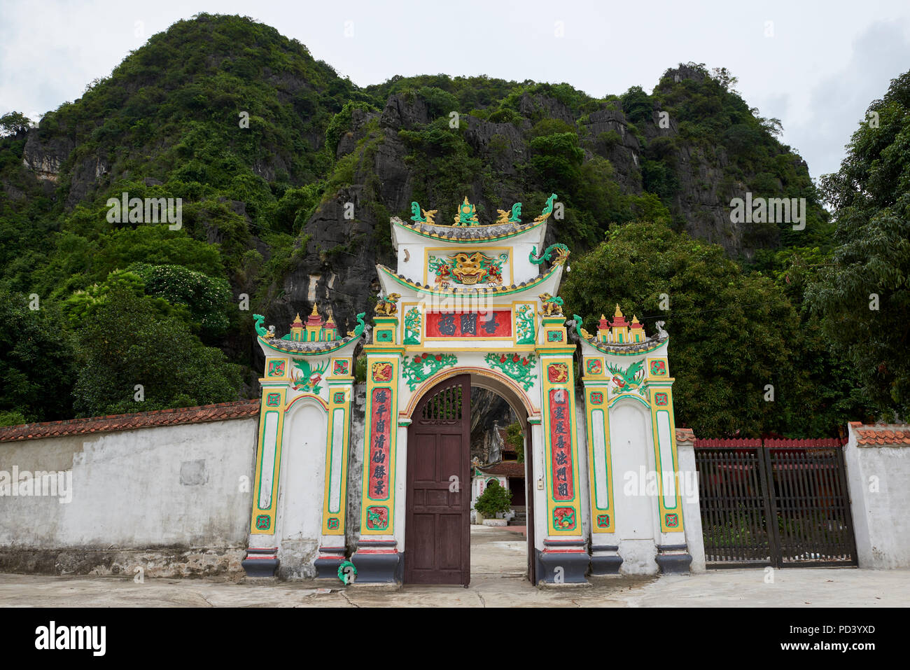 Dong chua Ban Long Buddhist Temple pagodas in the Ninh Binh region of North Vietnam. The temple houses a number of pagodas dedicated to its past house Stock Photo