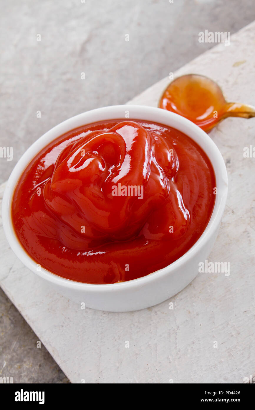 fresh tomato ketchup in dish Stock Photo Alamy