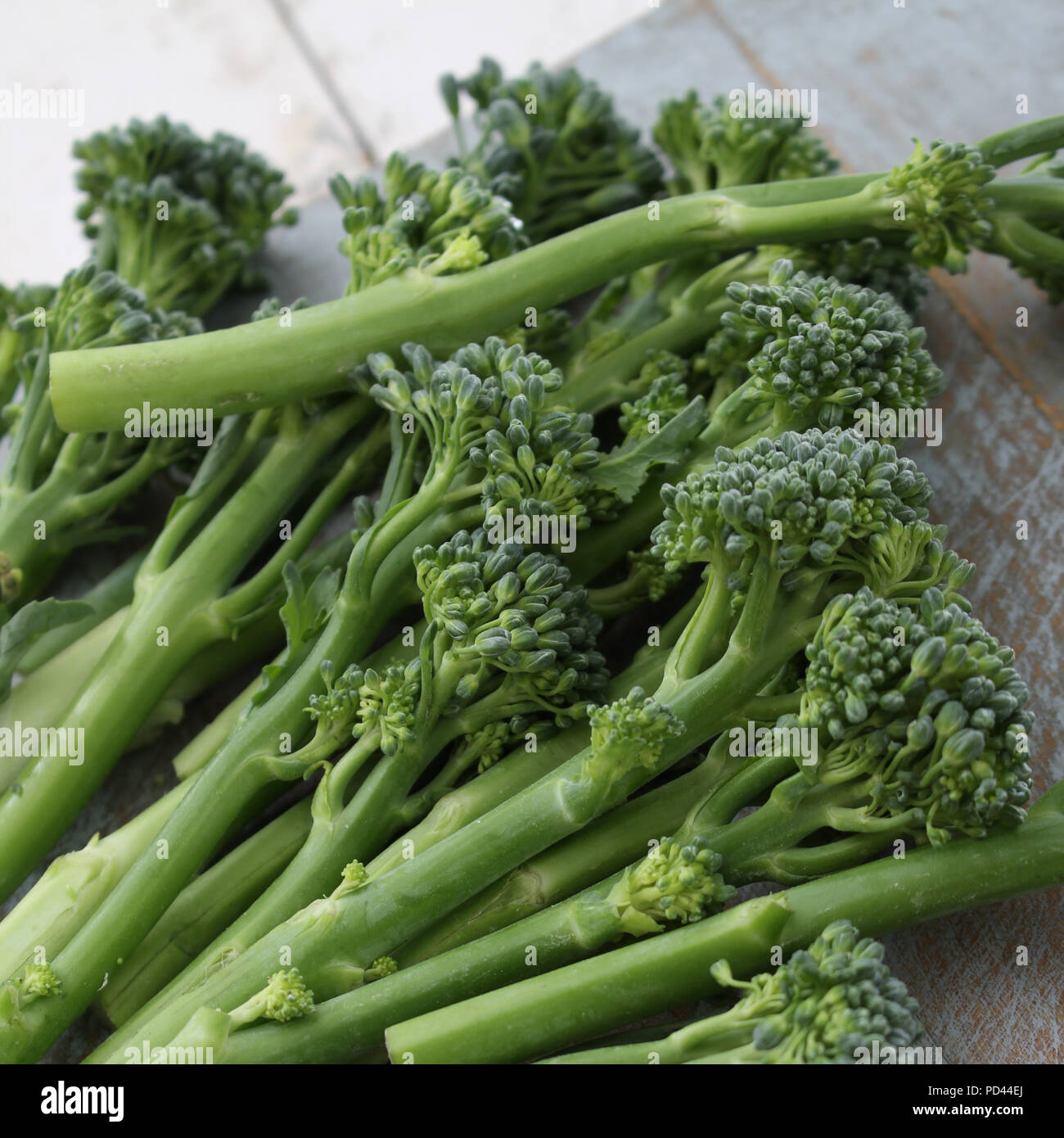 preparing raw broccoli Stock Photo Alamy