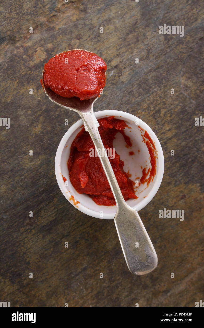 tomato puree paste Stock Photo Alamy