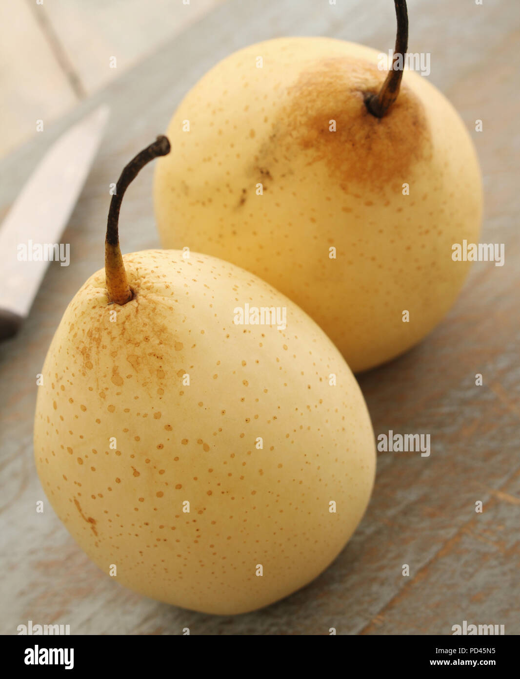 exotic chinese pears Stock Photo Alamy