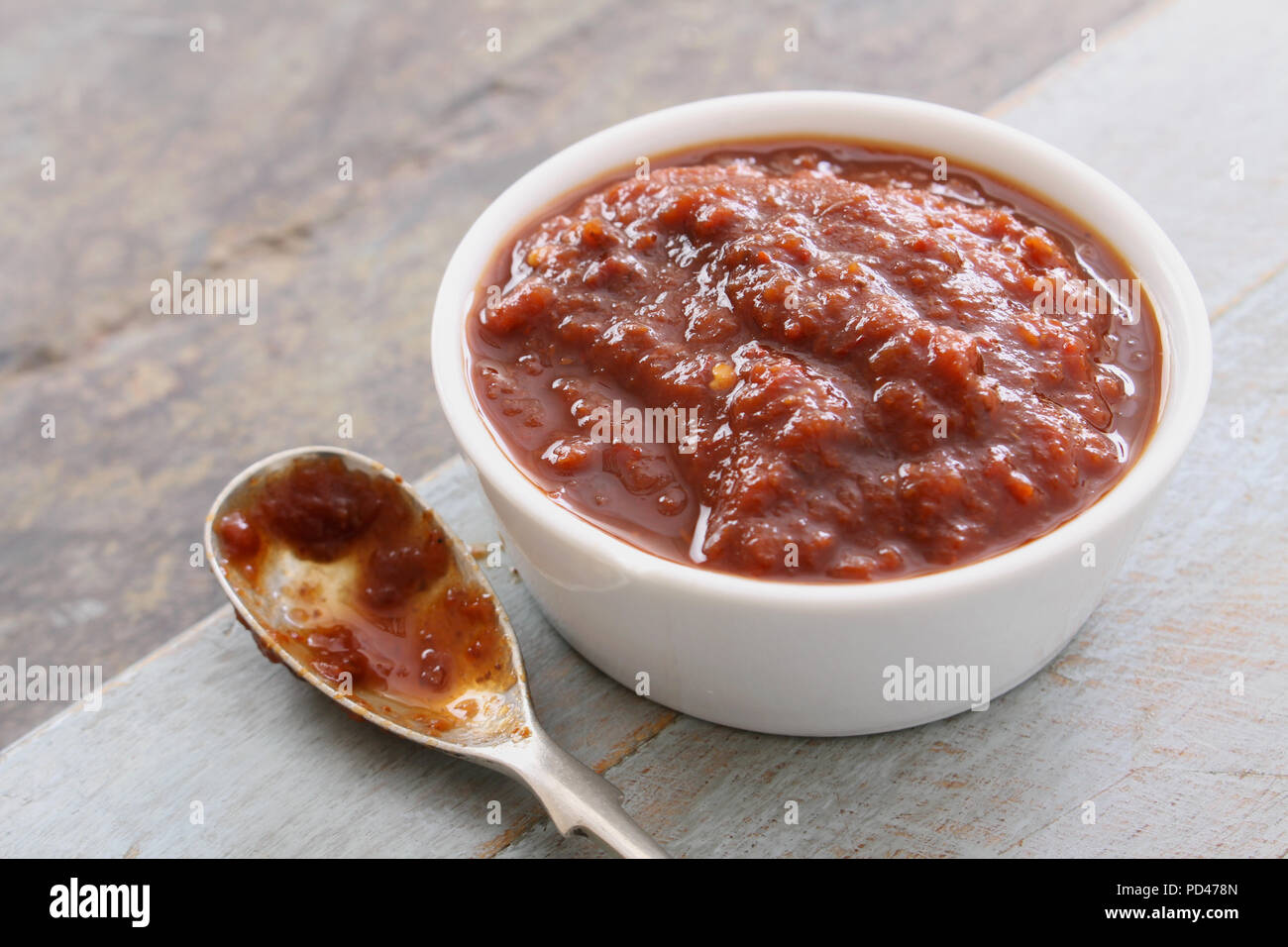 chutney pickle relish in dish Stock Photo Alamy