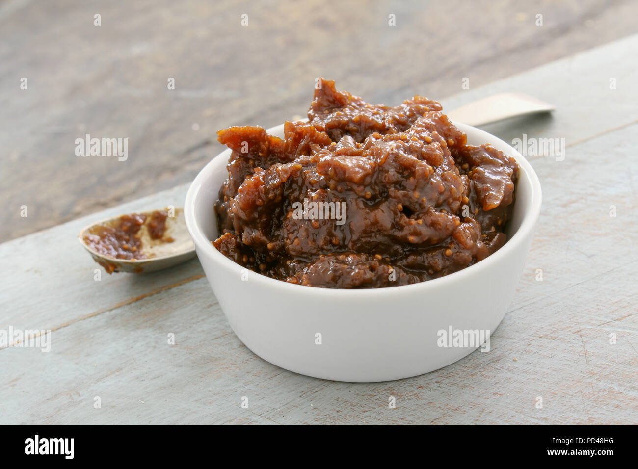 chutney pickle relish in dish Stock Photo Alamy