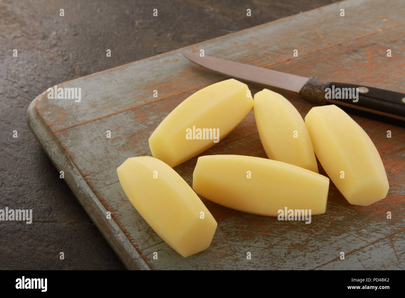 preparing fresh potatoes Stock Photo Alamy