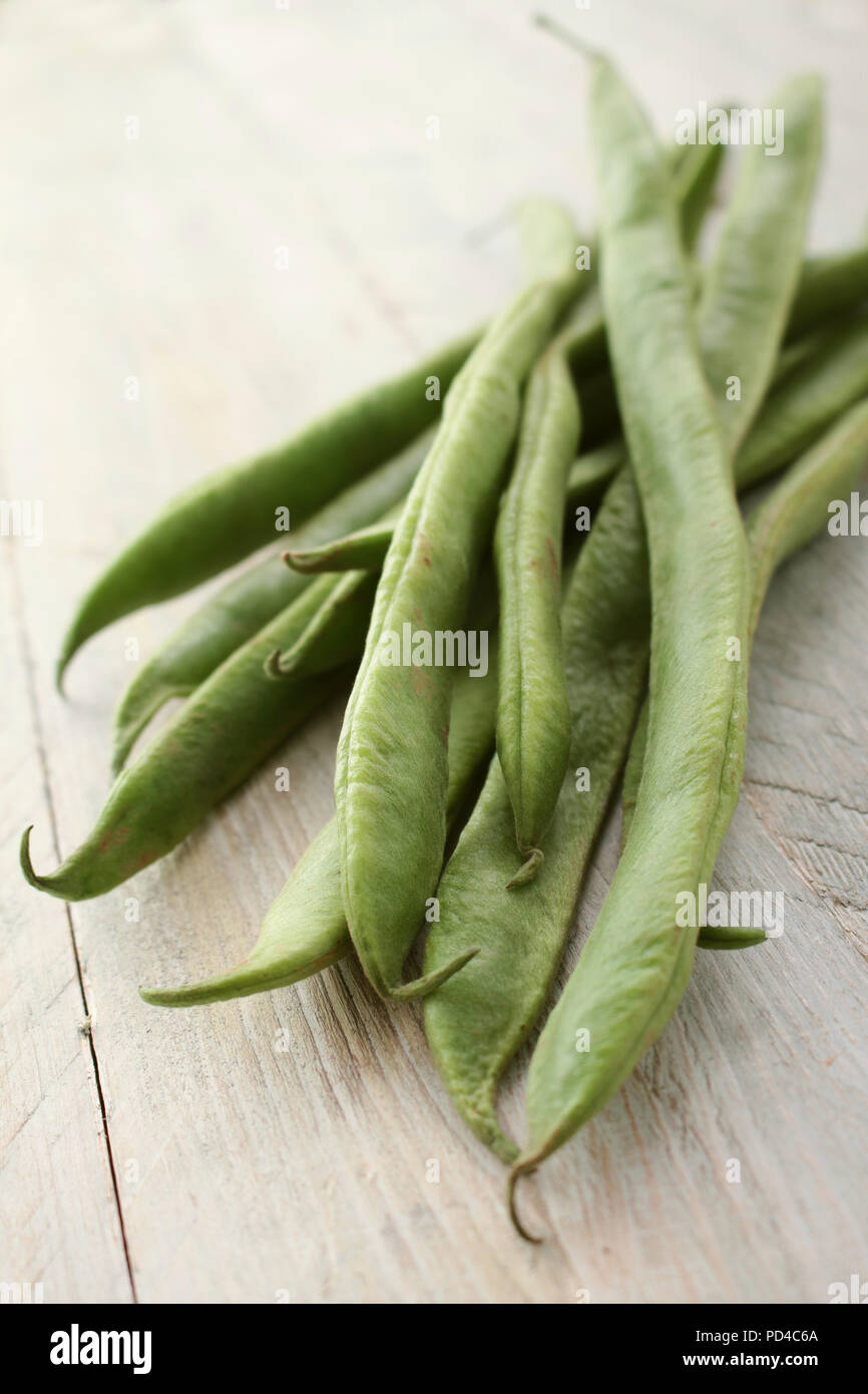 preparing raw runner beans Stock Photo Alamy
