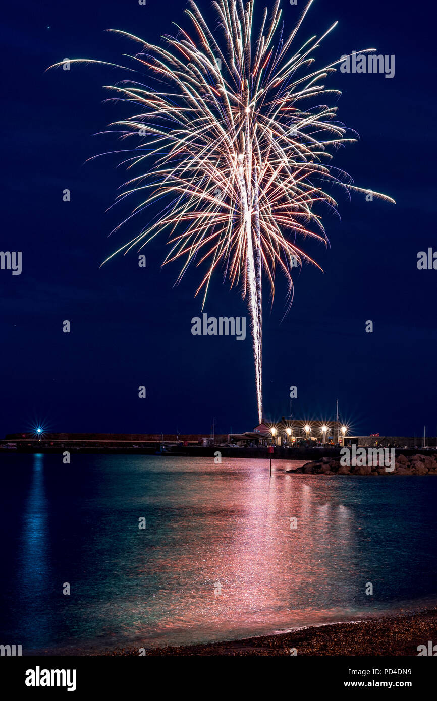 Lyme regis lifeboat week fireworks hires stock photography and images