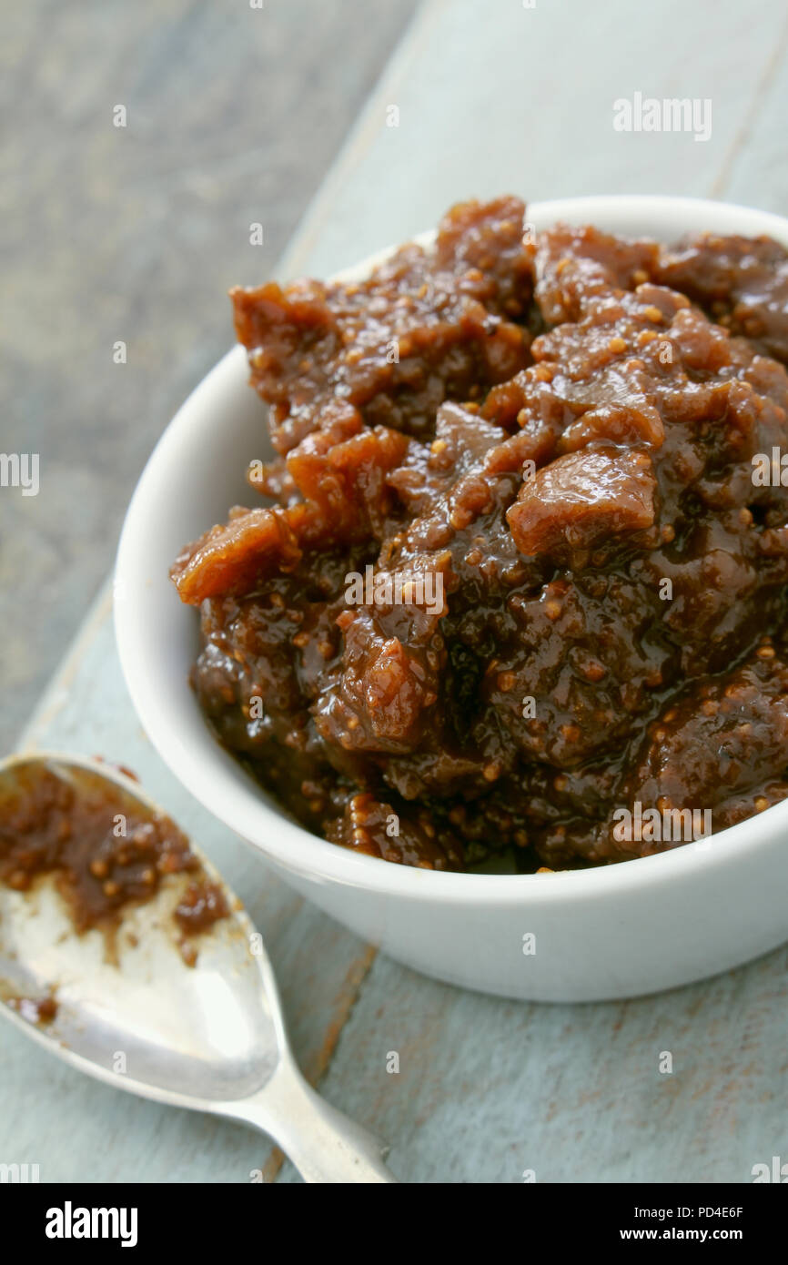 chutney pickle relish in dish Stock Photo Alamy