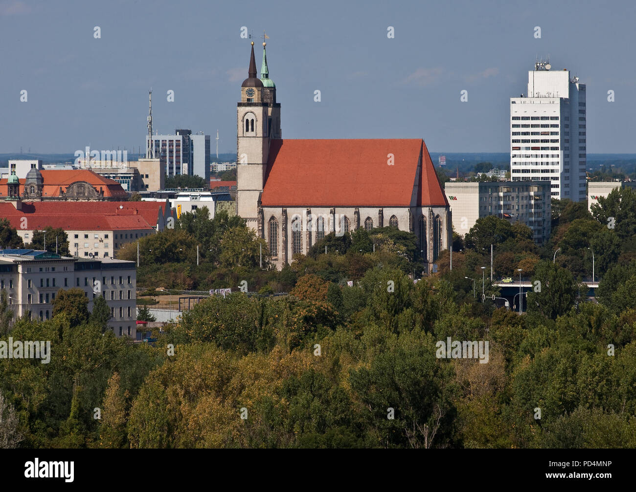 Blick vom Albinmüller-Turm nach Norden zur St Johanniskirche heute Kulturzentrum Stock Photo