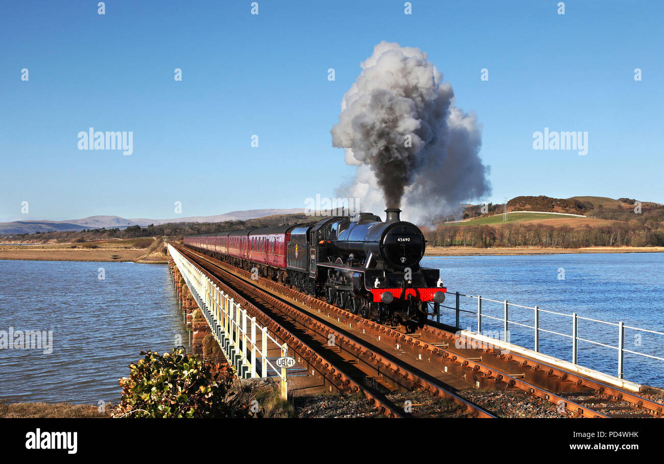 'Leander' heads over Eskmeals viaduct with the Cumbrian Coast Express on 24.3.18. Stock Photo