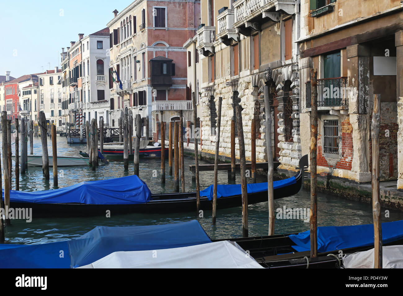 Gondolas Parking In Grand Canal High Resolution Stock Photography and ...