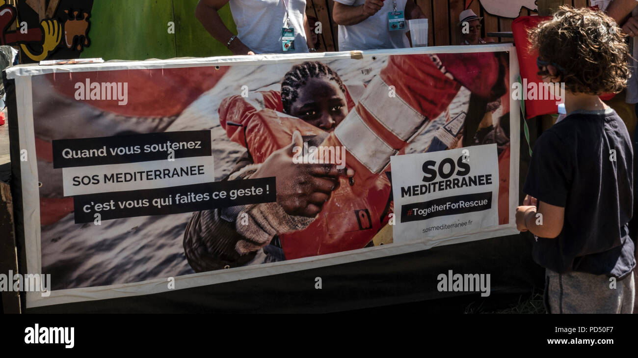 solidarité, SOS méditerranée,Aquarius, solidarity, SOS Mediterranean, Aquarius, Festival Bout du Monde 2018 à Crozon Brittany Stock Photo