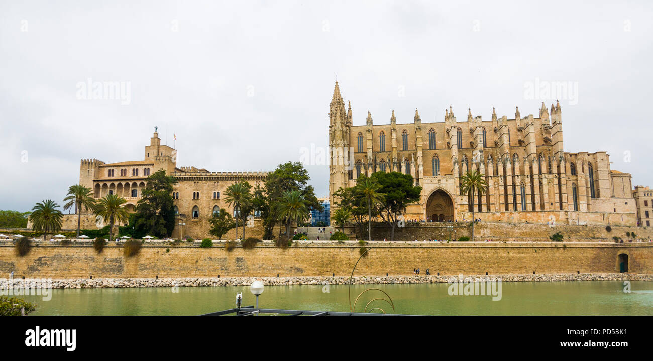 Cathedral La Seu Palma de Mallorca a resort city and capital of the Spanish island of Mallorca (Majorca), in the western Mediterranean. The massive Sa Stock Photo