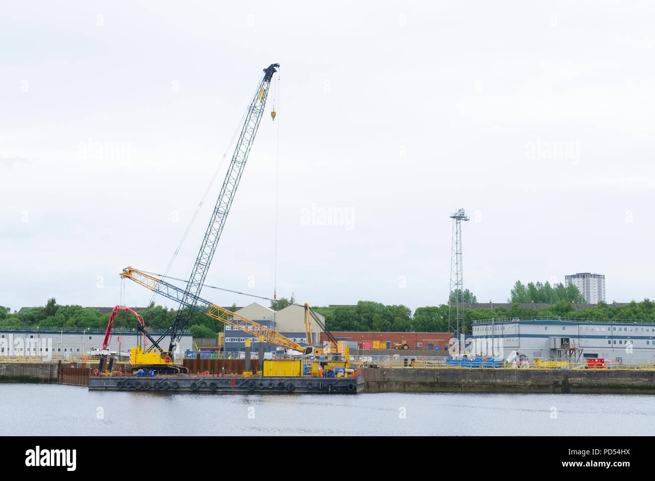 Ship Building and Crane in Port Glasgow Shipbuilding Scaffold Dock Harbor Harbour Stock Photo