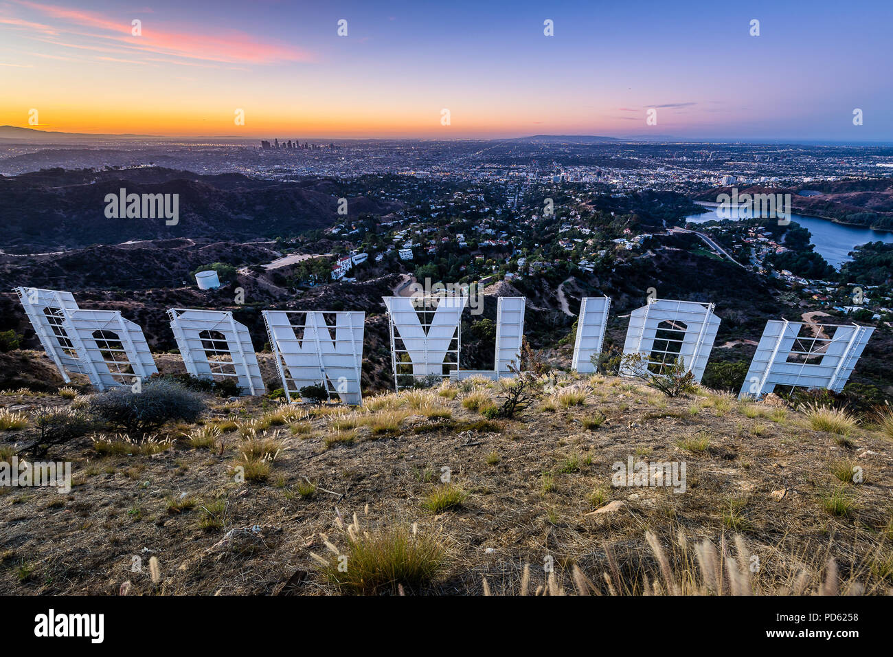 Wonder lake trail hires stock photography and images Alamy