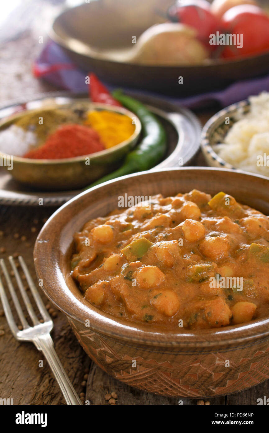 traditional indian curry meal Stock Photo - Alamy