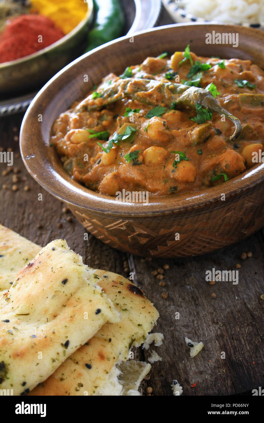 traditional indian curry meal Stock Photo - Alamy